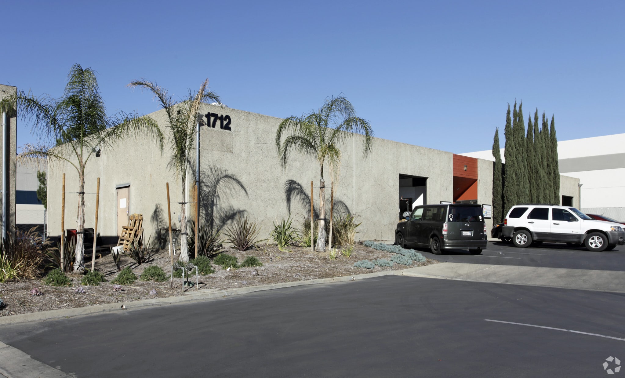 1704-1706 S Grove Ave, Ontario, CA for Rent