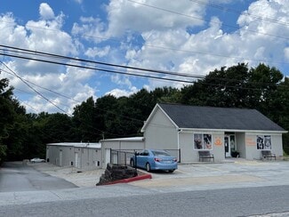 1692 Oak Street & 187 Cranfill Road 1692 Oak Street & 187 Cranfill Road