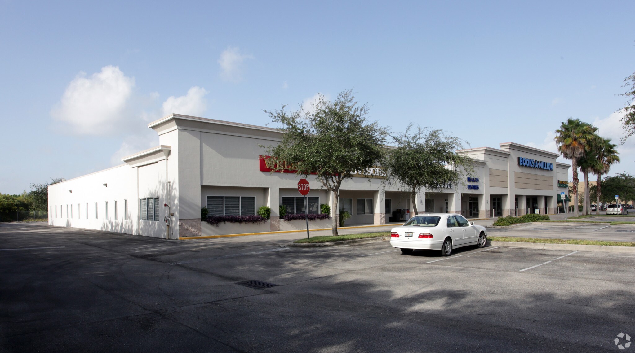 4230 Tamiami Trl S Venice, FL 34293 Retail Property for Lease on