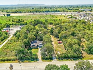 Grand Prairie, TX Commercial - 917 E Fishcreek Rd Grand Prairie, TX Commercial - 917 E Fishcreek Rd