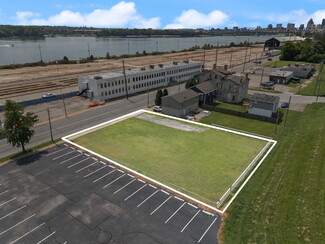 Jeffersonville, IN Commercial - 1021 E Market St Jeffersonville, IN Commercial - 1021 E Market St