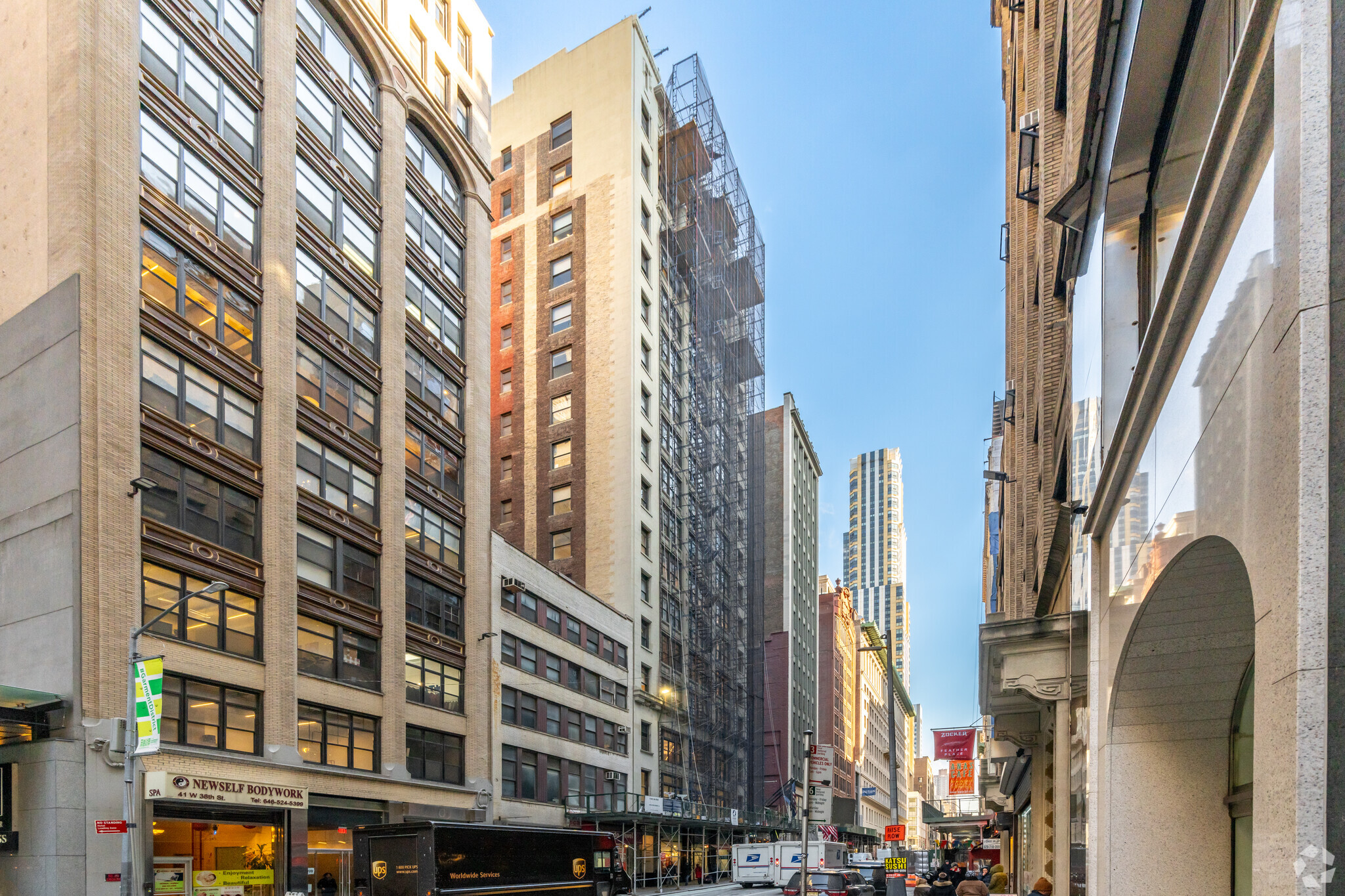 29 W 38th St, New York, NY for Rent