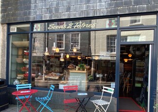 Totnes, DEV Retail - 40-42 High St