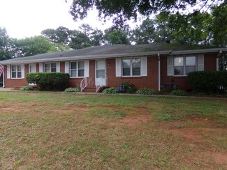 Marietta, GA Apartments - 2041 Austell Rd SE