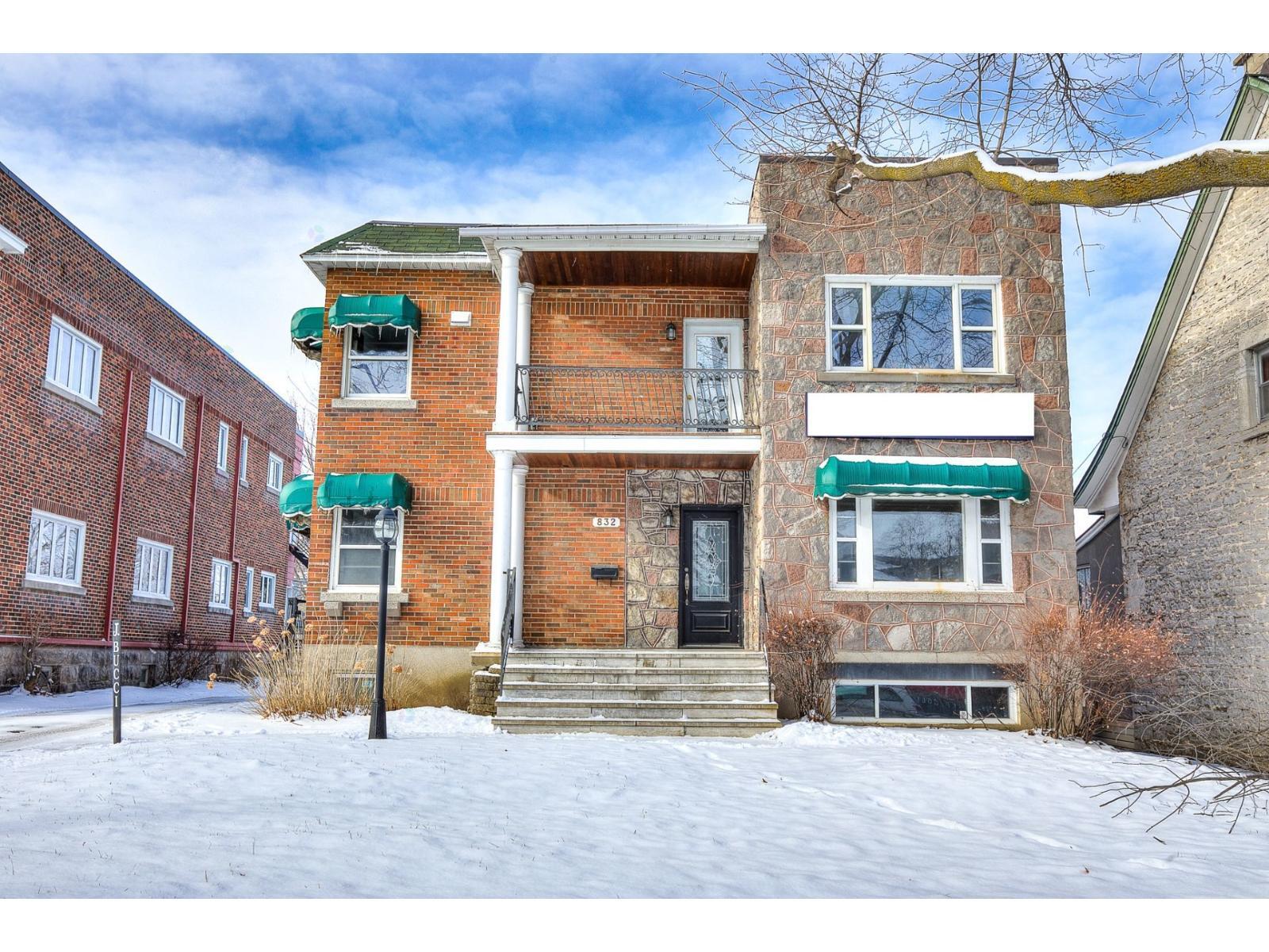 830 Av Sainte-Croix, Saint-Laurent, QC for Sale