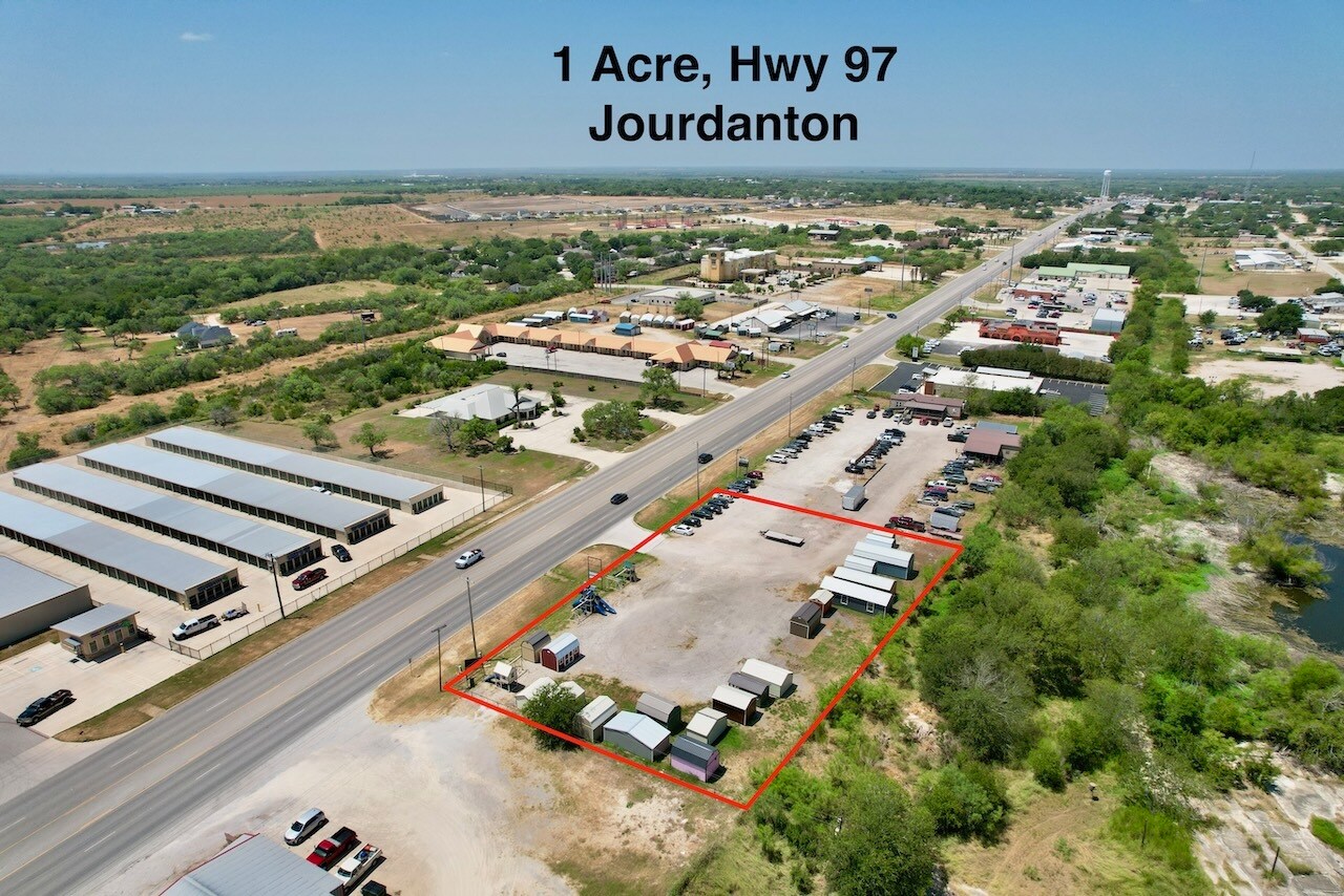 1 Ac 97 E hwy, Jourdanton, TX for Sale