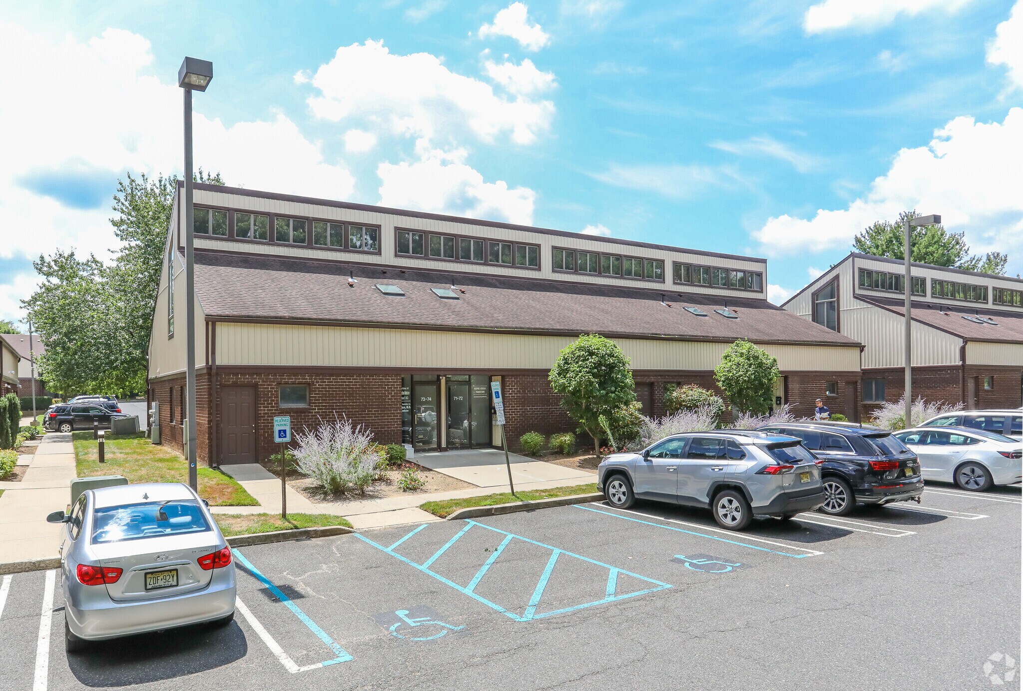 67-74 Brunswick Woods Dr, East Brunswick, NJ for Rent