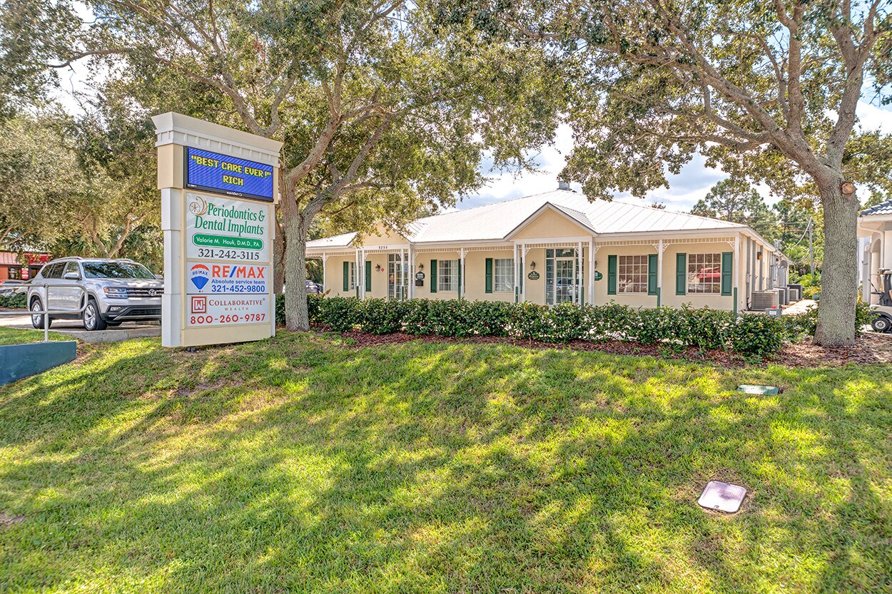 8255 Wickham Rd, Melbourne, FL for Rent