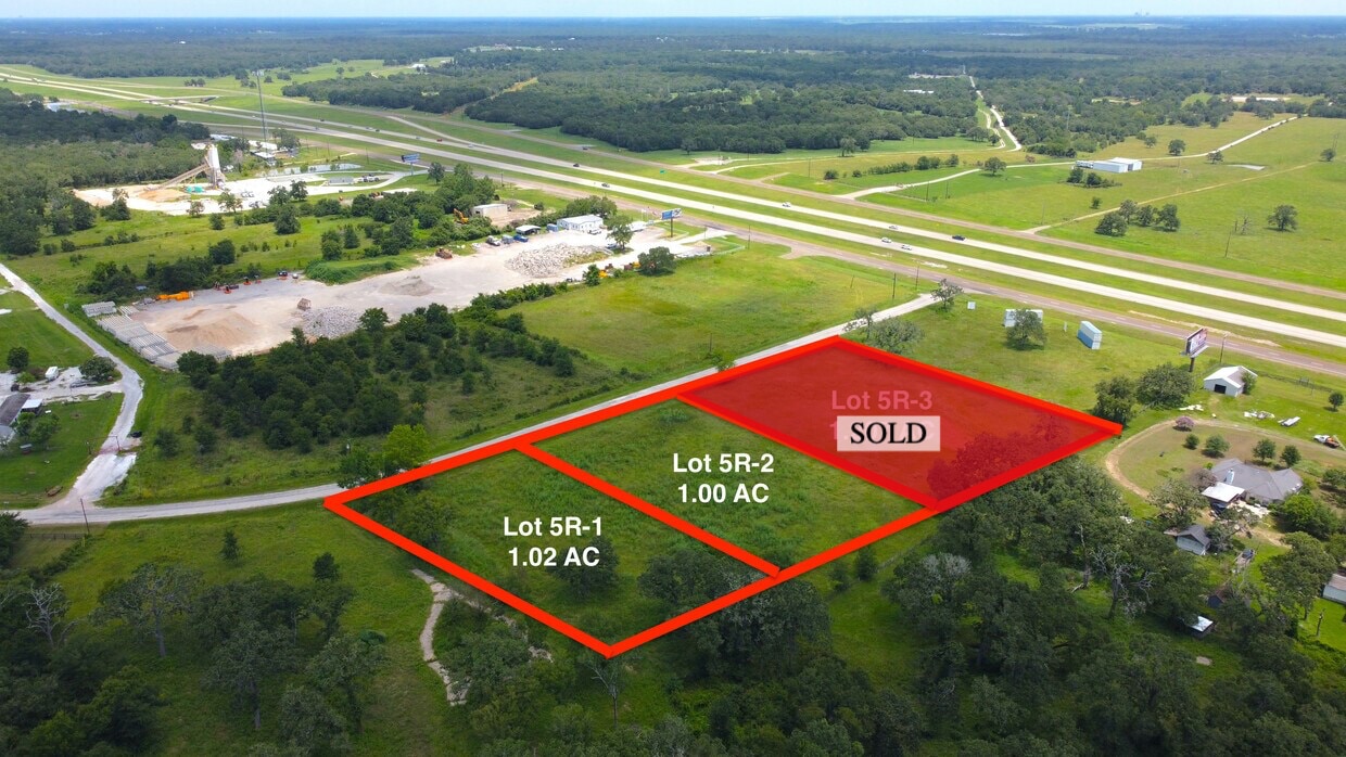 1177 Paradise Way, Navasota, TX for Sale