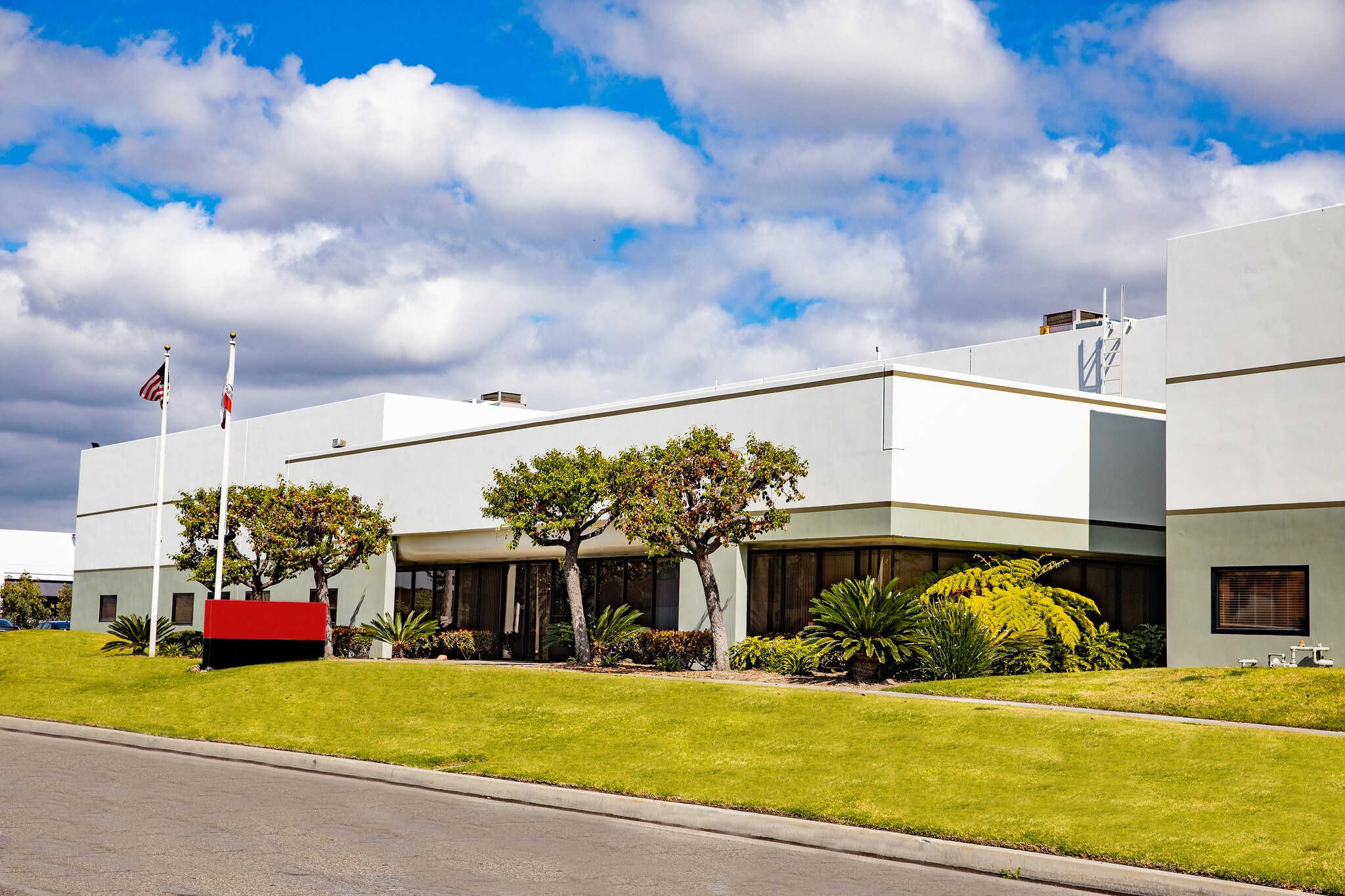 3001 S Susan St Santa Ana, CA 92704 Industrial Property for Lease on