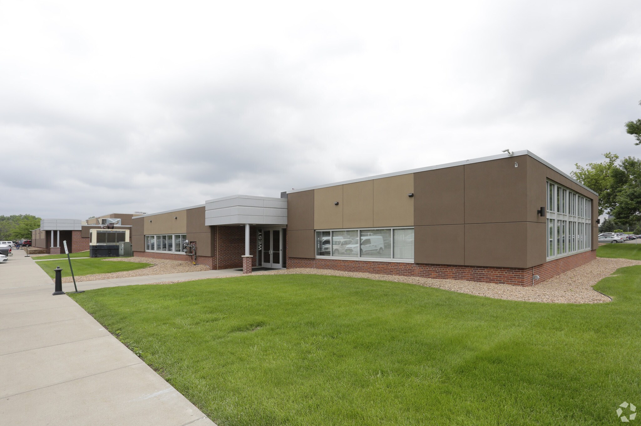 620 Mendelssohn Ave N, Golden Valley, MN for Sale