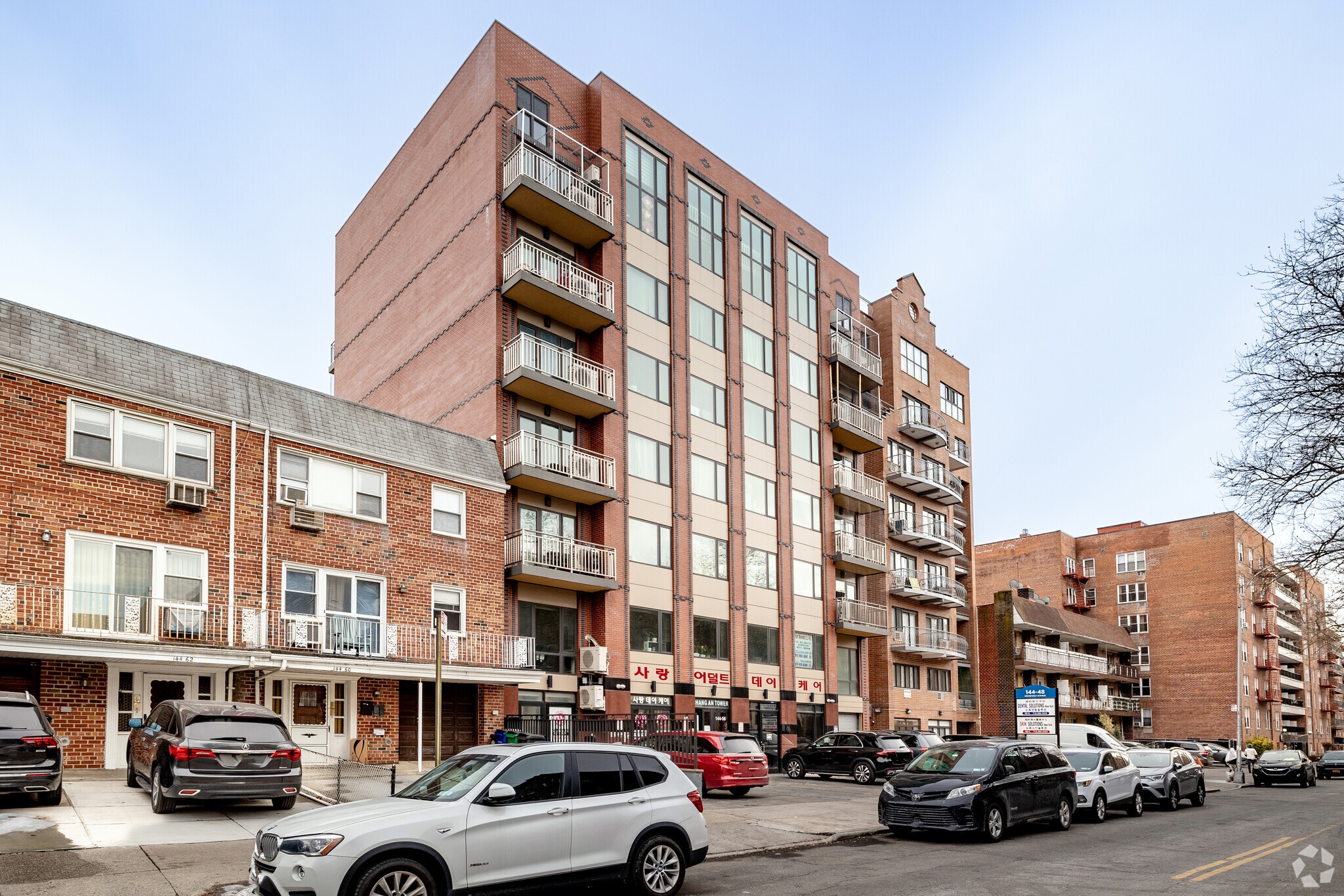 14456 Roosevelt Ave, Flushing, NY for Sale