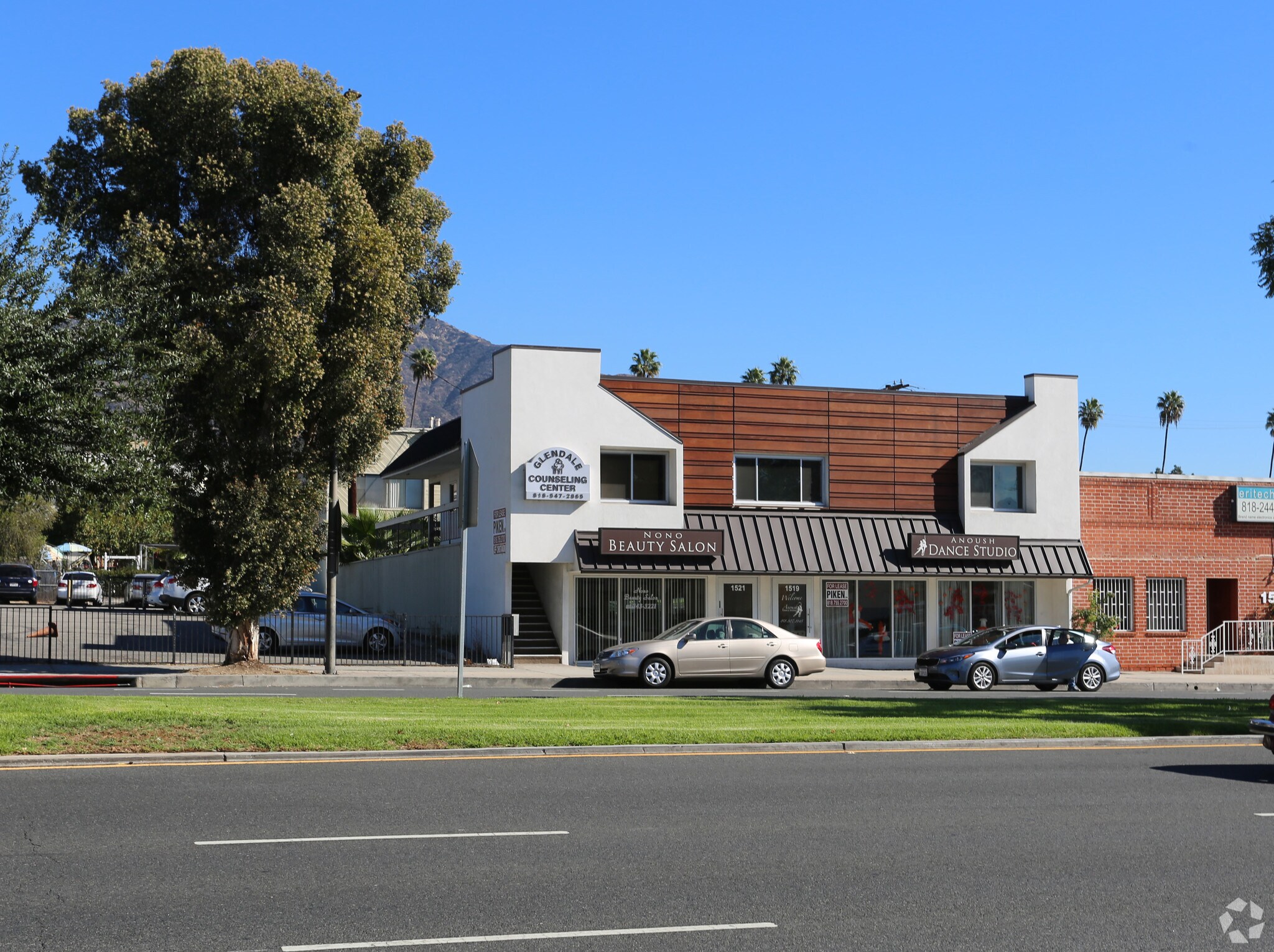 1519-1521 W Glenoaks Blvd, Glendale, CA for Rent