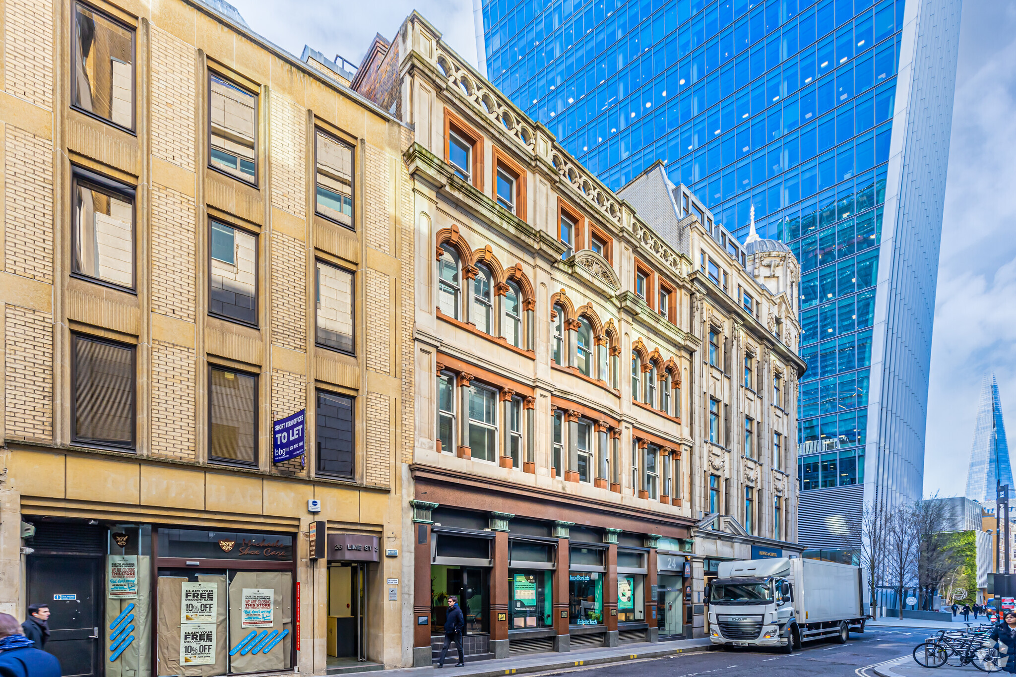 24 Lime St, London, LND for Rent