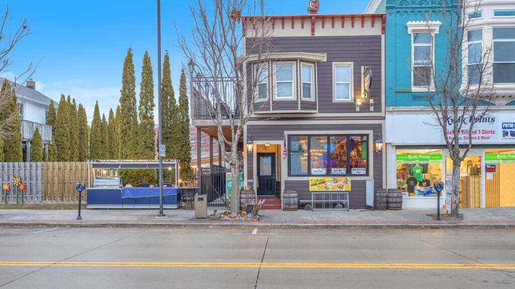 908 Michigan Ave, Sheboygan, WI for Sale