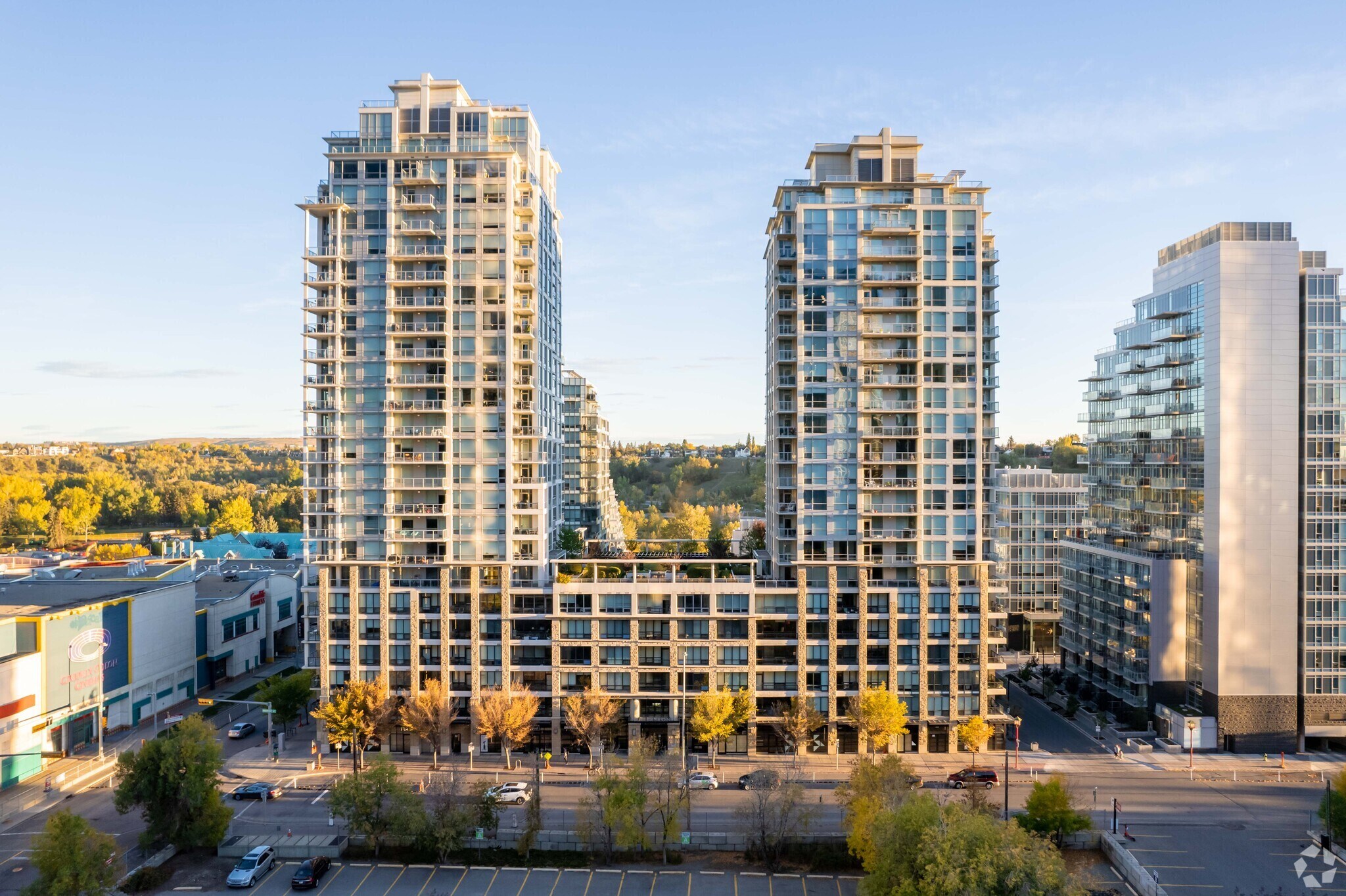 200-222nd Riverfront Ave SW, Calgary, AB for Rent