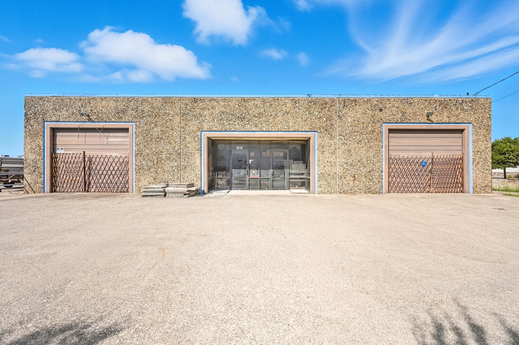 4405 Industrial St, Rowlett, TX for Sale