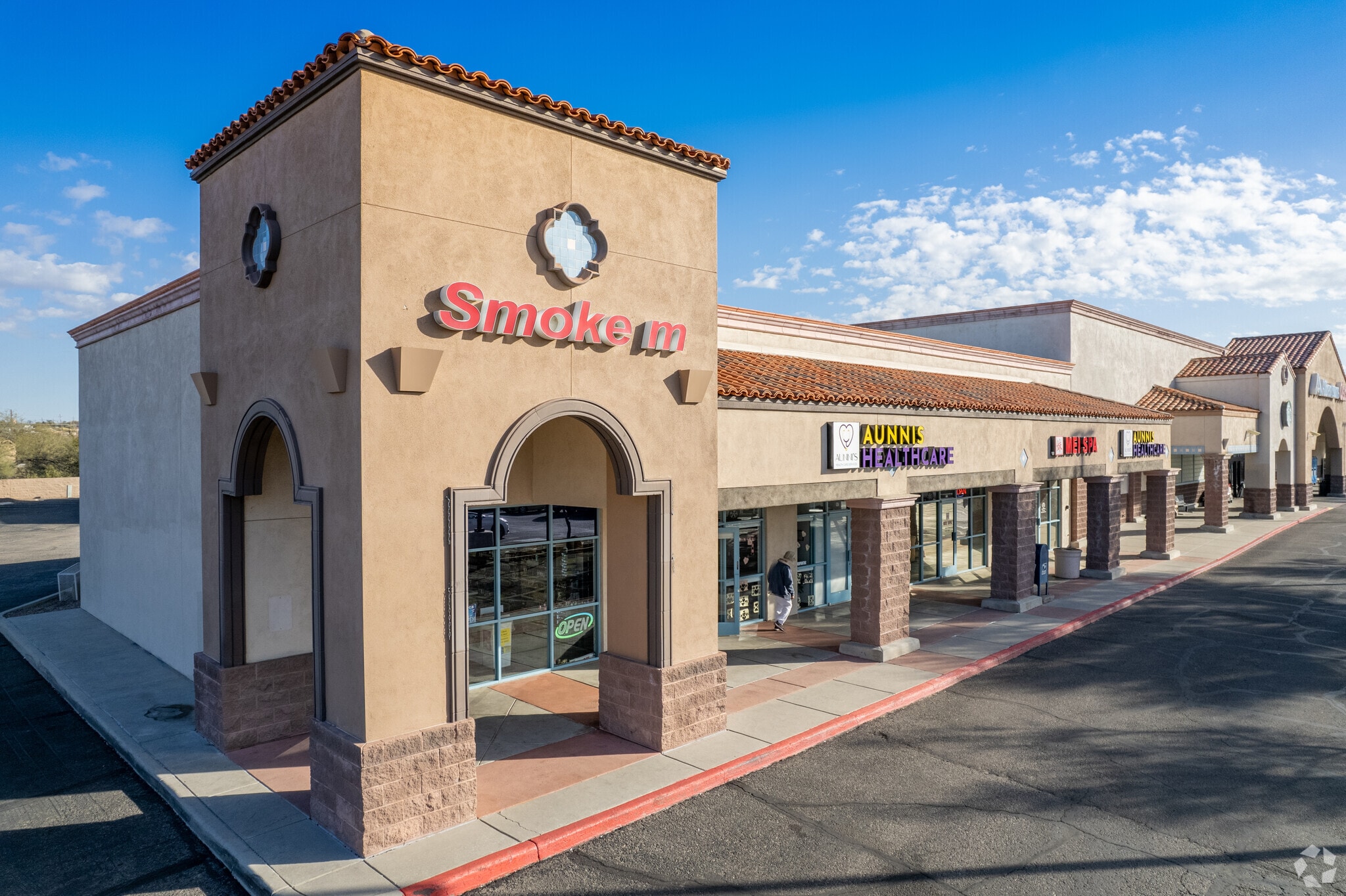 5075 N La Canada Dr, Tucson, AZ for Rent