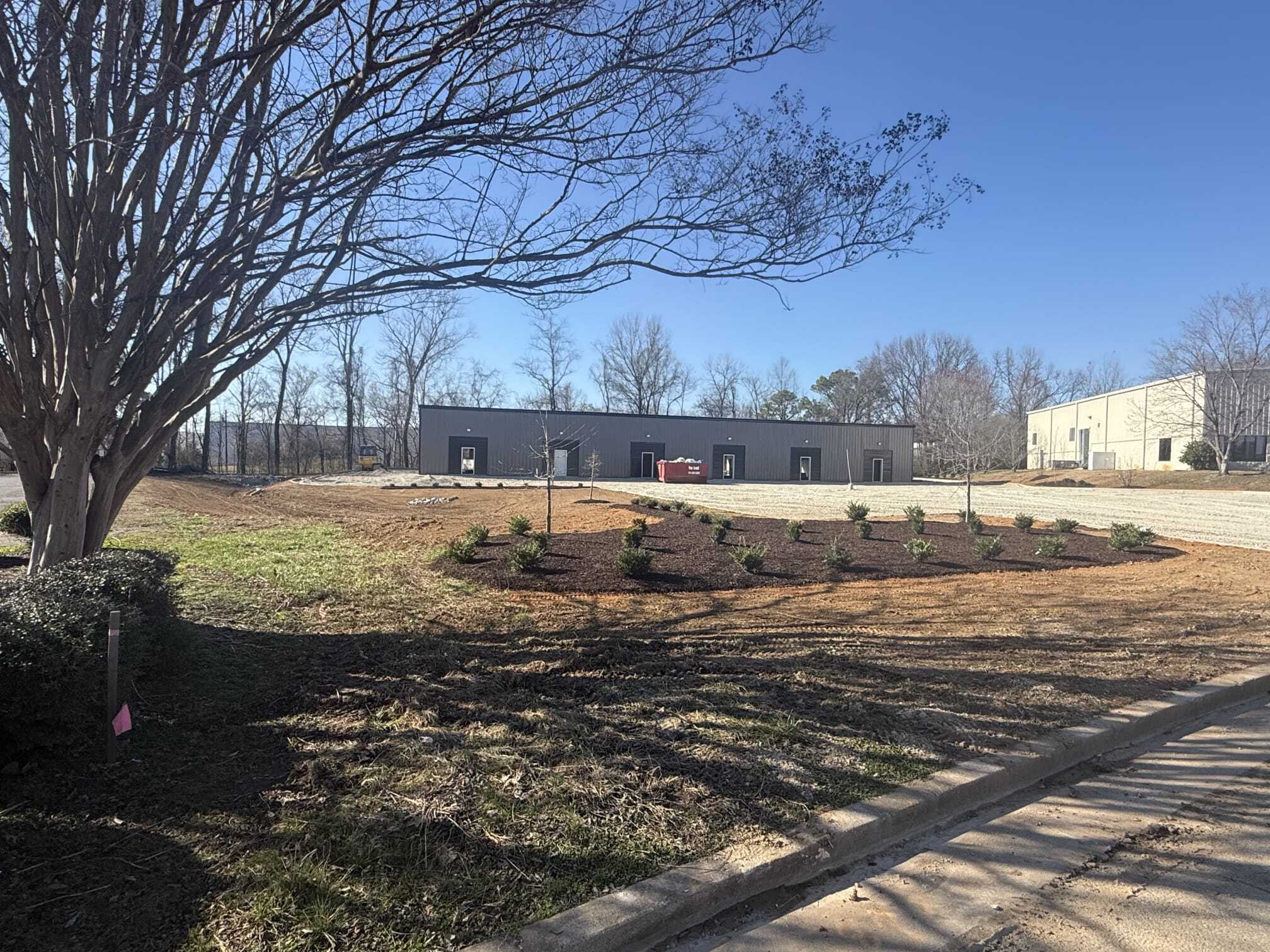 176 Commerce Center Cir, Jackson, TN for Rent