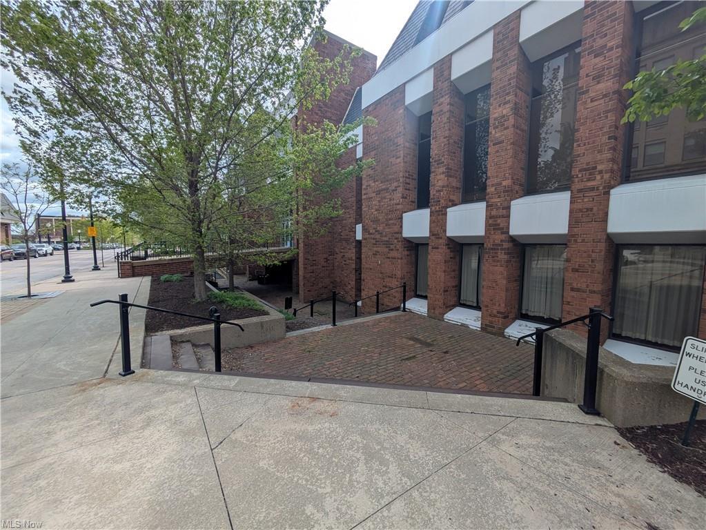 1 Victoria Sq, Painesville, OH for Rent
