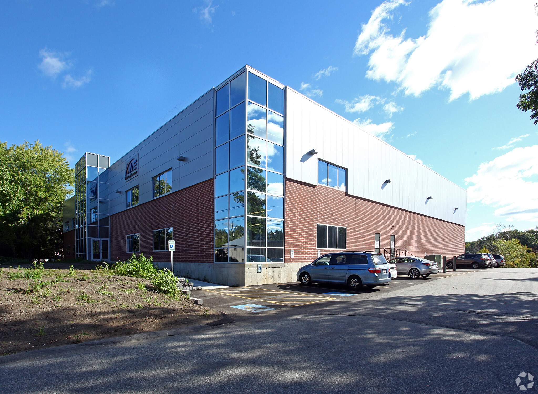 235 Andover St, Wilmington, MA for Rent
