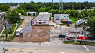 Conroe, TX Freestanding - 100 S Main St
