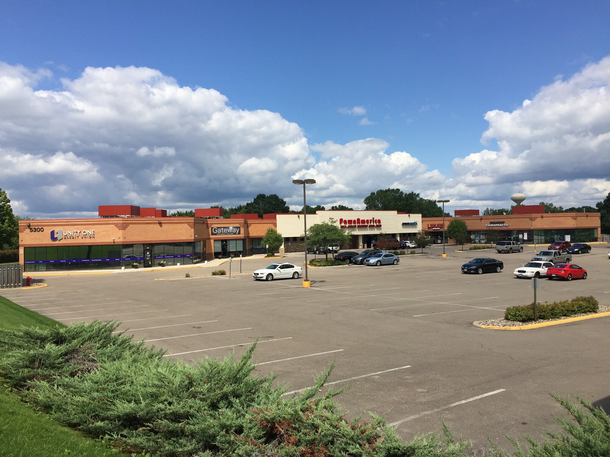5300 S Robert Trl, Inver Grove Heights, MN for Rent