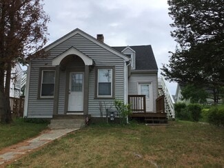 Weymouth, MA Multi-Family - 52 Sea St Weymouth, MA Multi-Family - 52 Sea St
