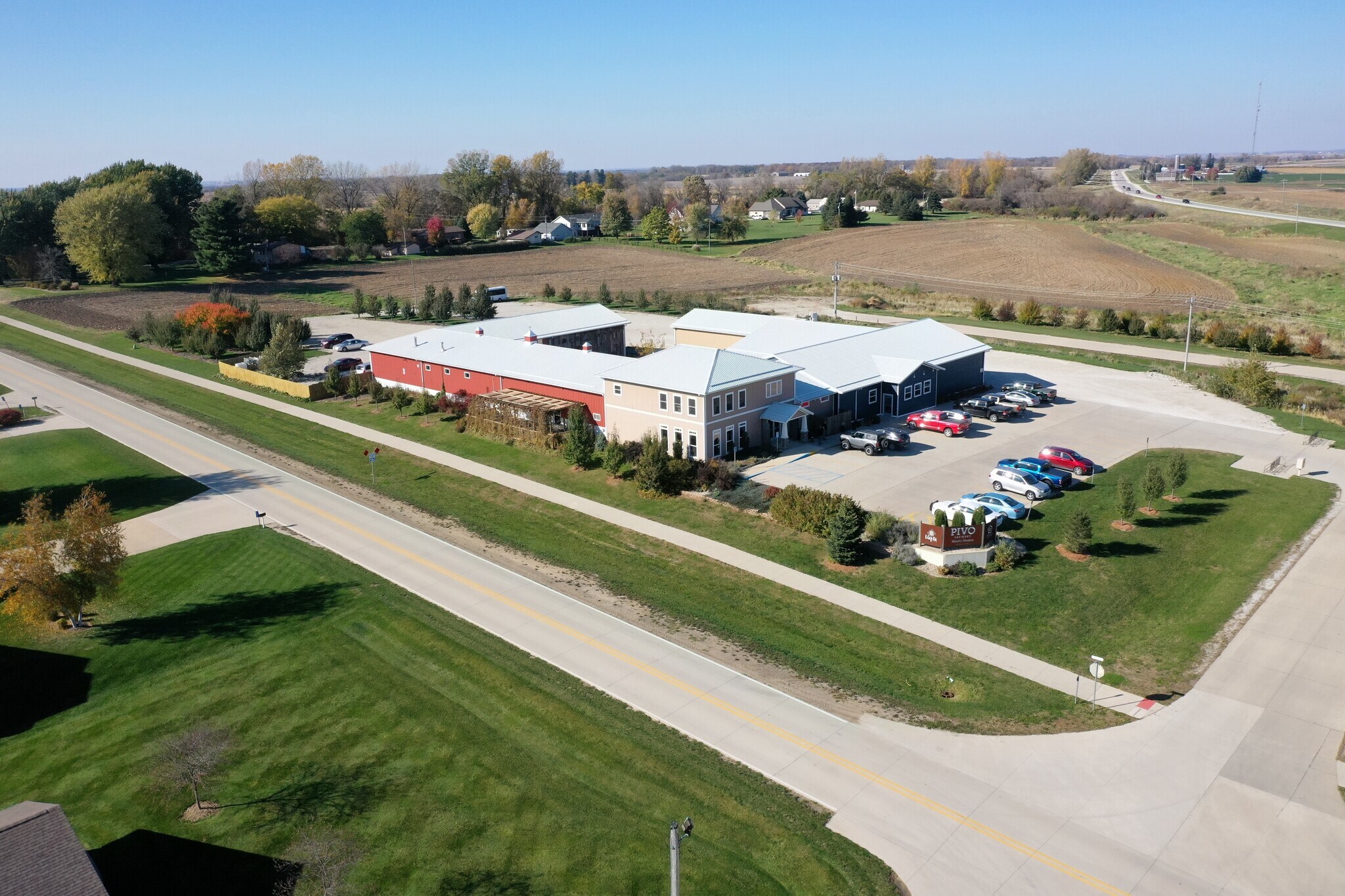 101 Huber Dr, Calmar, IA for Sale