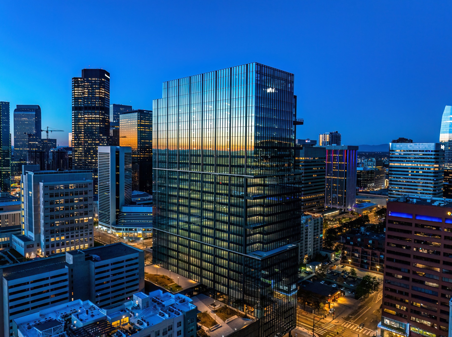 1900 Lawrence, Denver, CO for Rent
