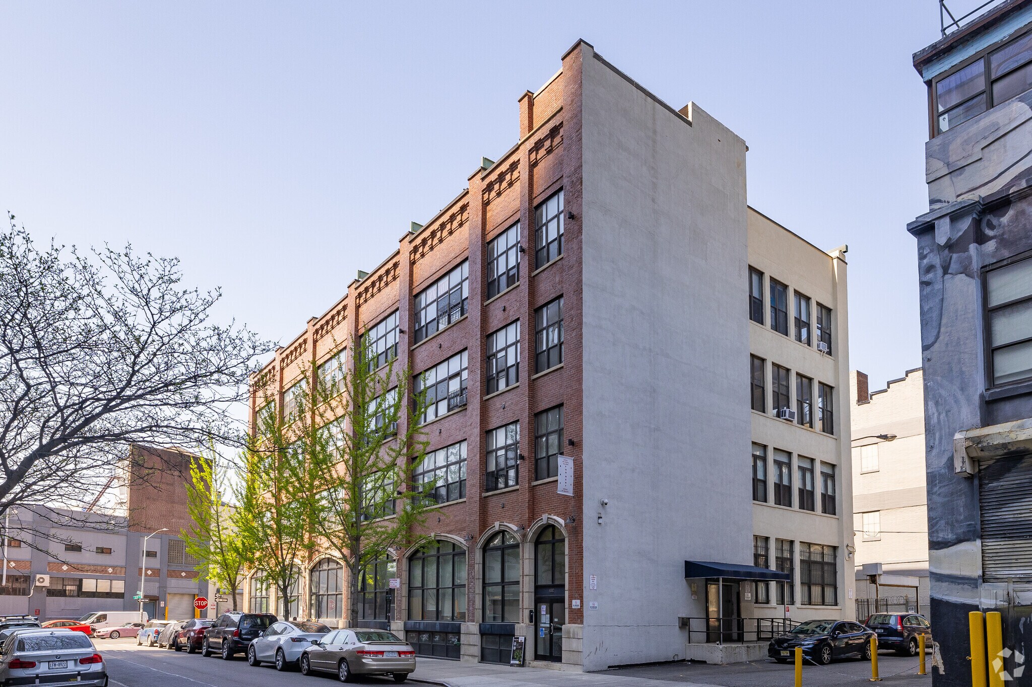 4332 22nd St, Long Island City, NY for Rent