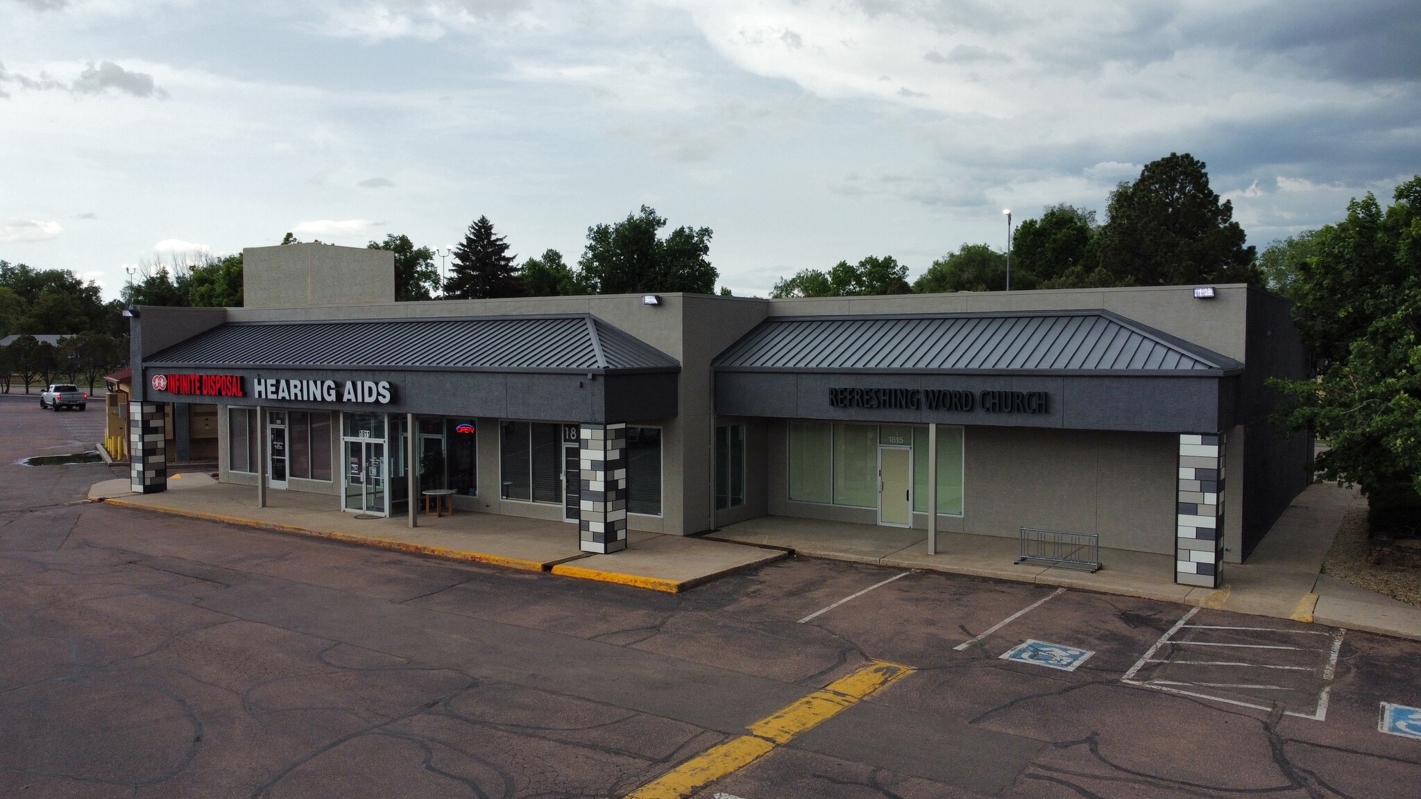 1809 N Circle Dr, Colorado Springs, CO for Rent
