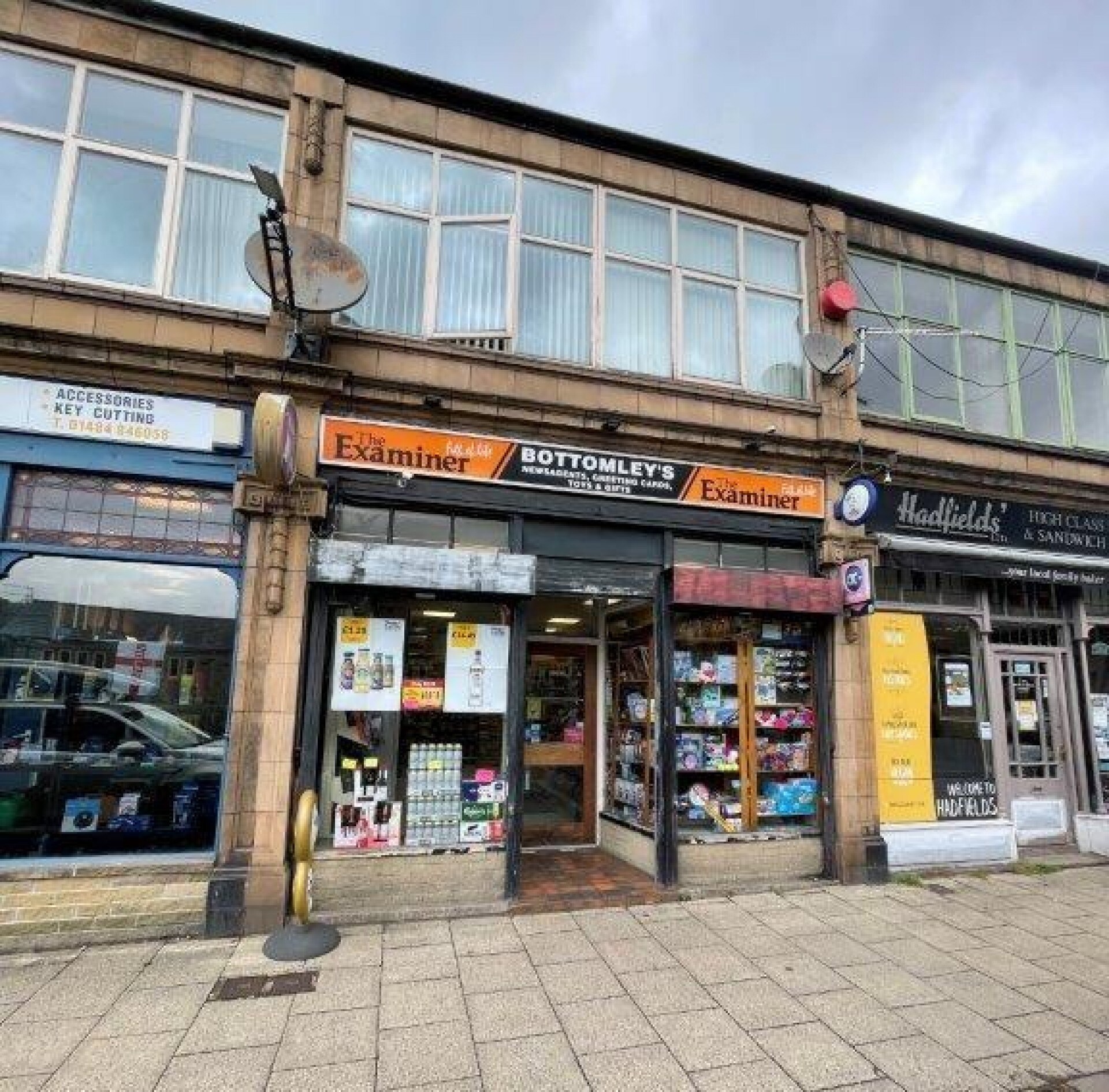 17 Carr Ln, Slaithwaite, WYK for Sale