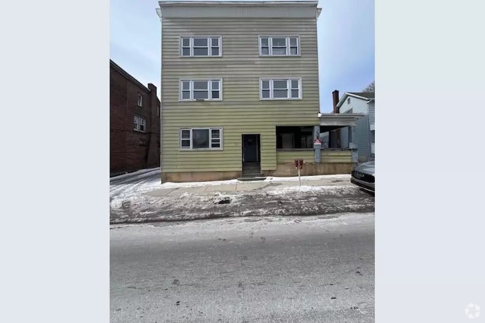 48 S Kennedy Dr, Mcadoo, PA for Sale