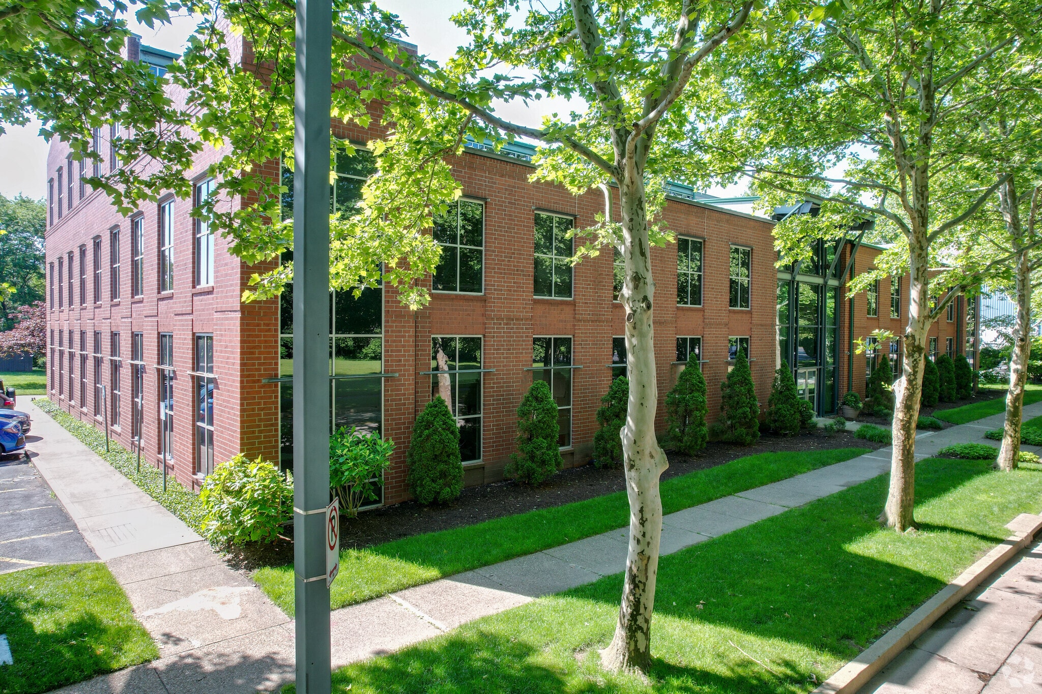 800 Waterfront Dr, Pittsburgh, PA for Rent