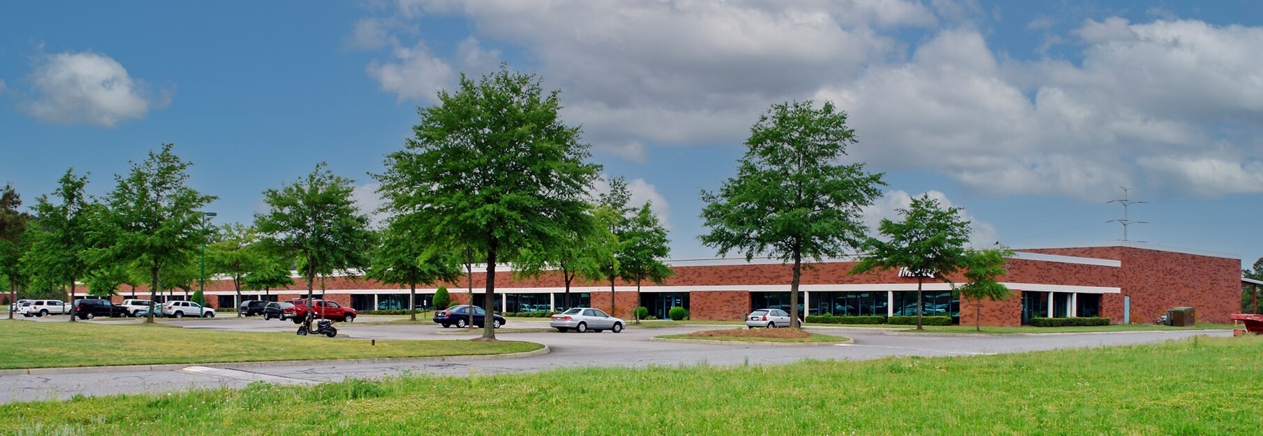 2693 Reliance Dr Virginia Beach, VA 23452 Industrial Property for