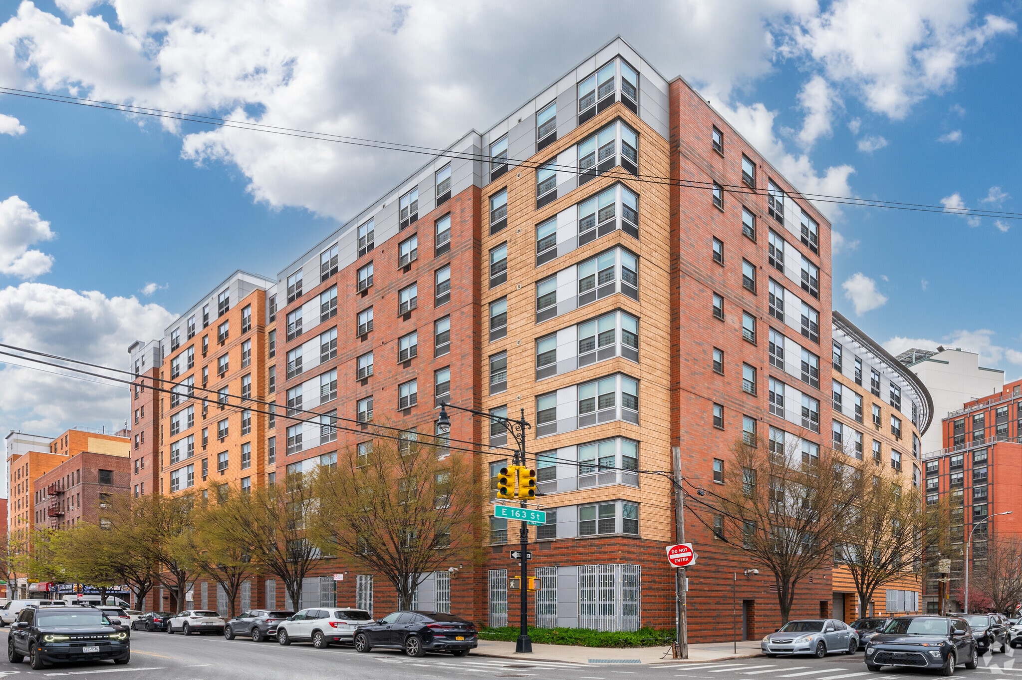 921 Melrose Ave, Bronx, NY for Rent