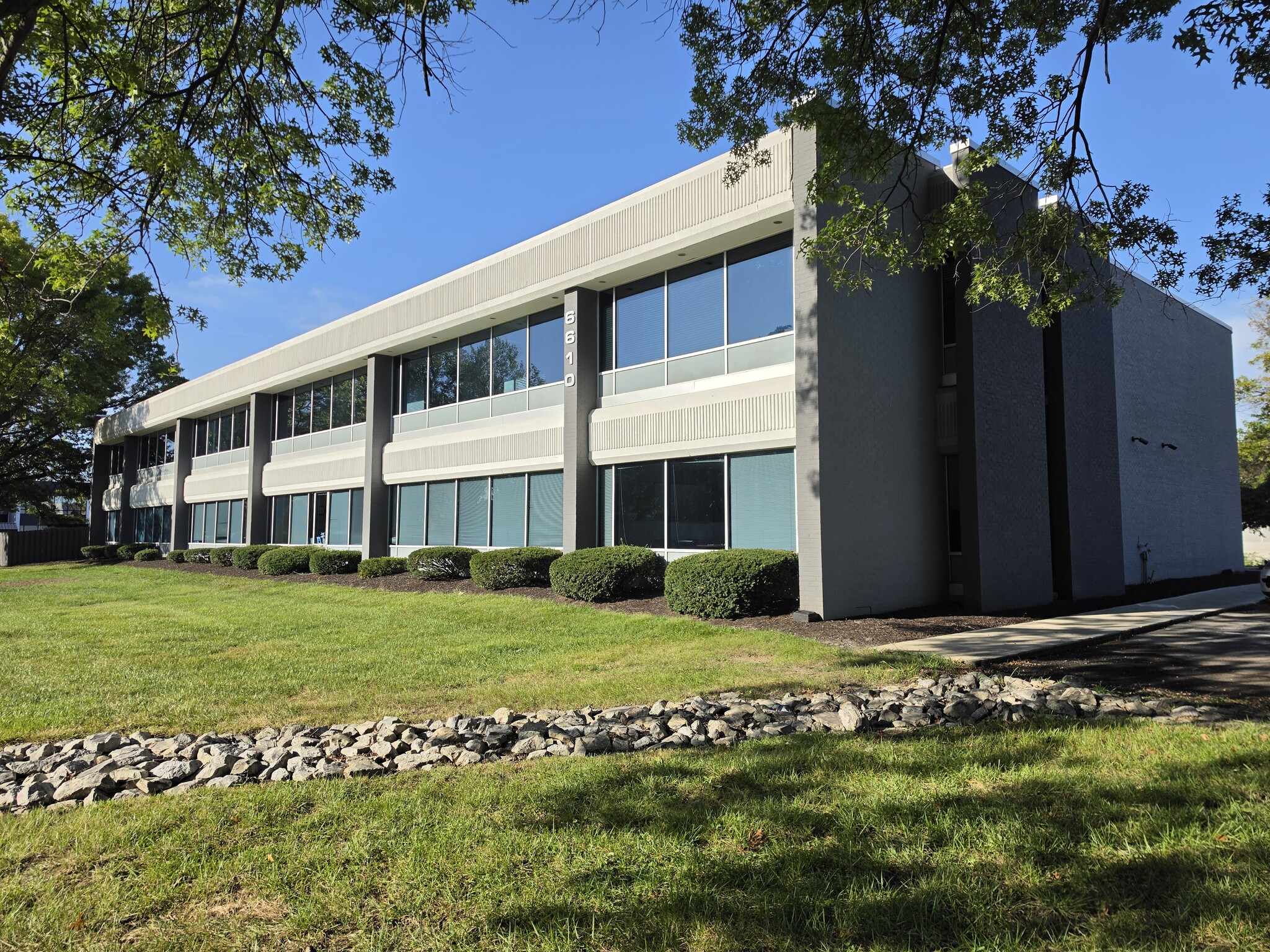 6610 N Shadeland Ave, Indianapolis, IN for Sale