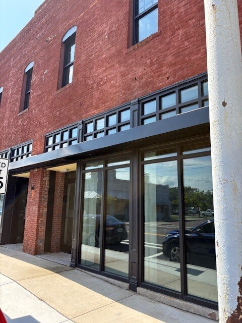 2144 W Main St, Tampa, FL for Rent