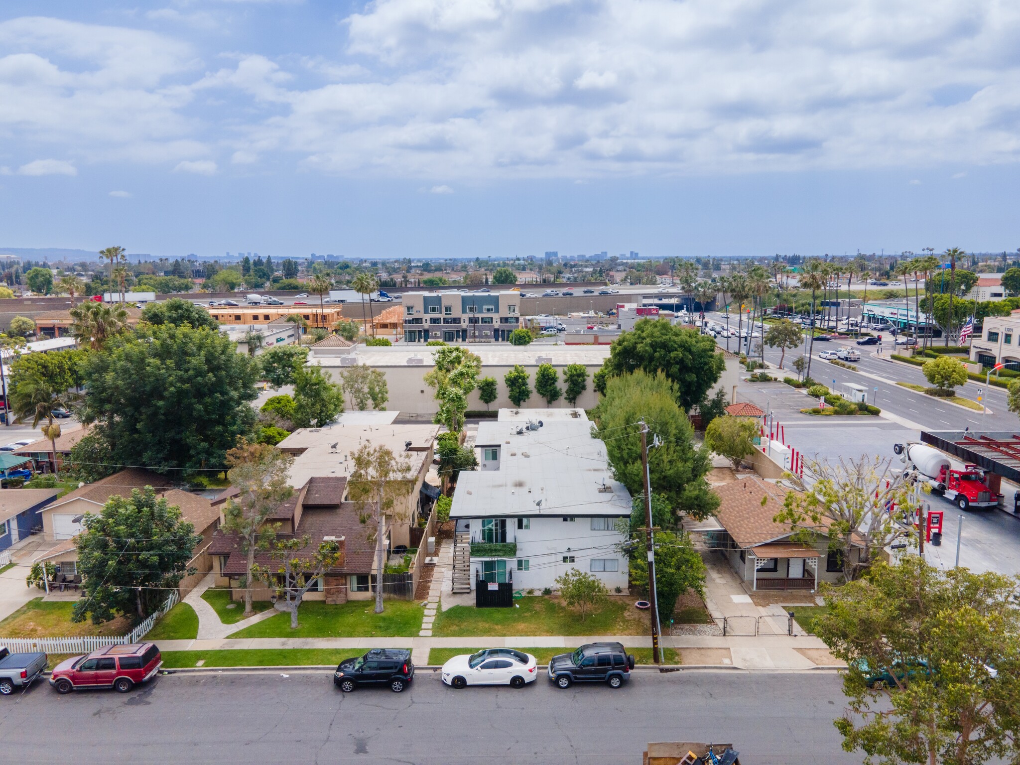1032 Bonita St, Tustin, CA for Sale