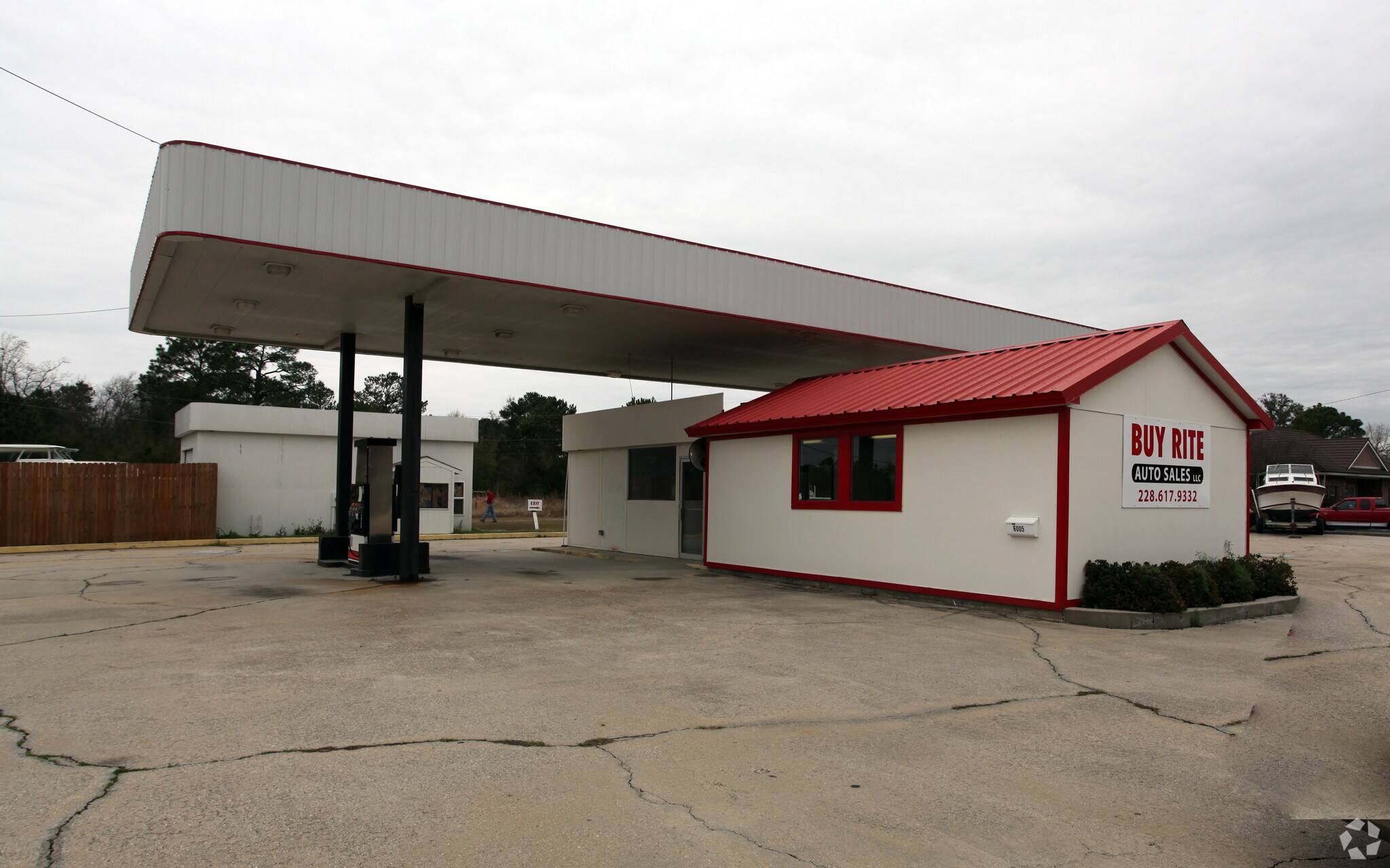 6005 Washington Ave, Ocean Springs, MS for Sale