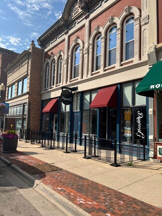 Rockford, IL Storefront - 418-420 E State St