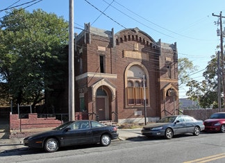 Memphis, TN Freestanding - 112 Jackson Ave