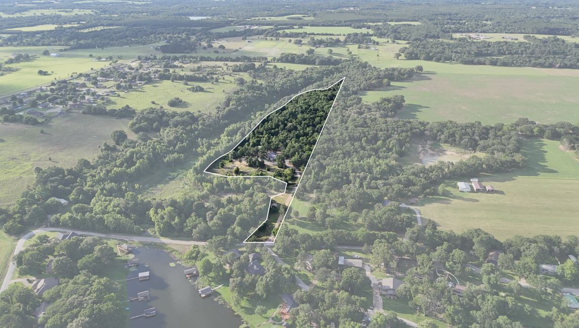 6159 Crestview Dr, Athens, TX for Sale