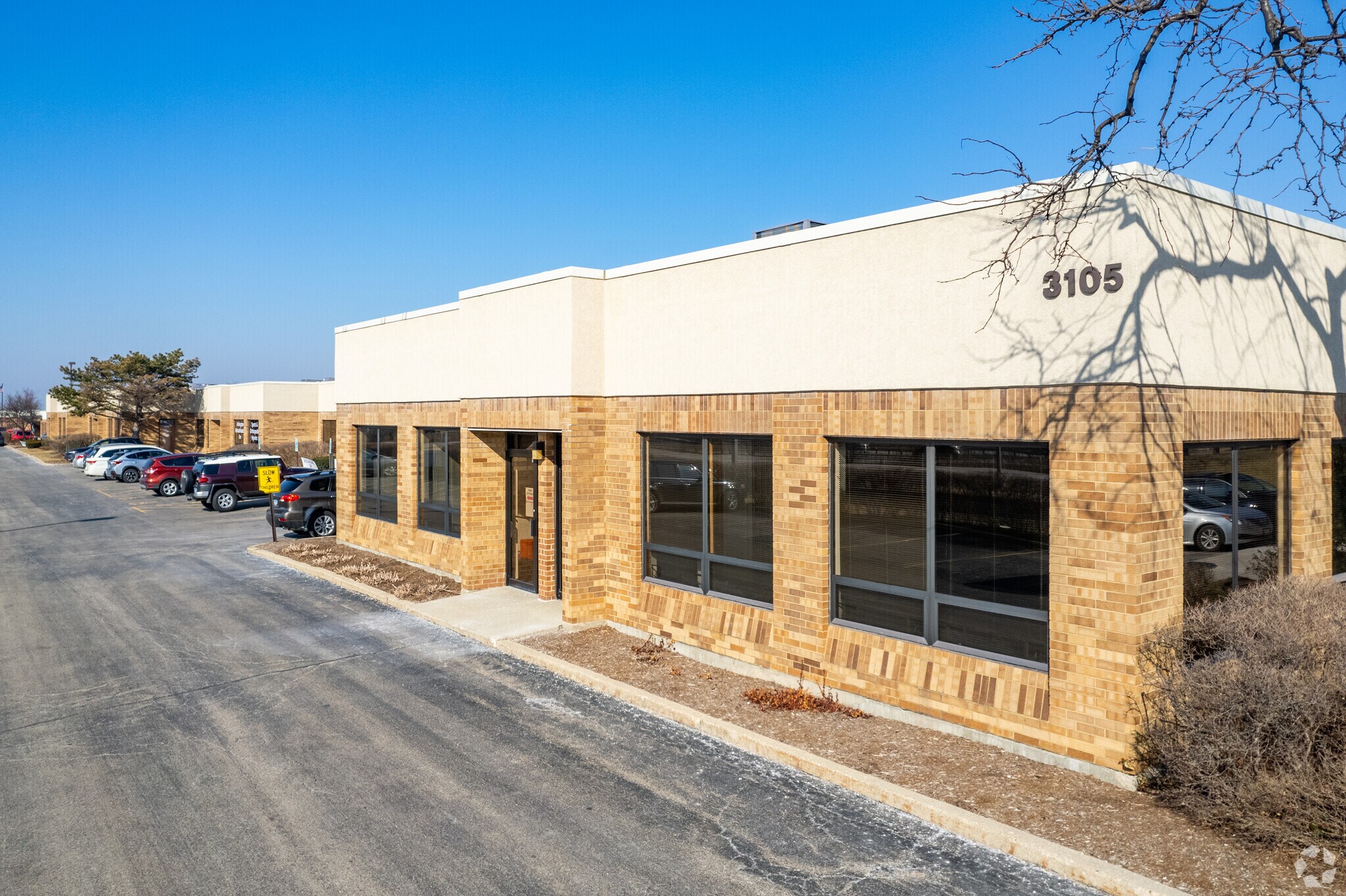 3105 N Wilke Rd, Arlington Heights, IL for Rent