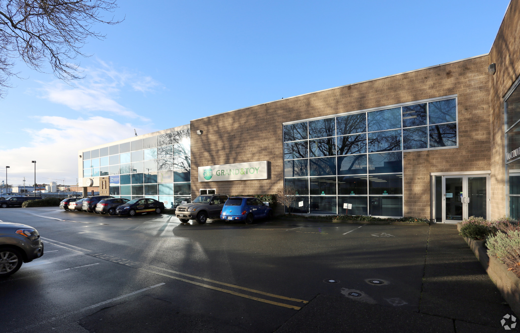 2326-2330 Government St, Victoria, BC for Rent
