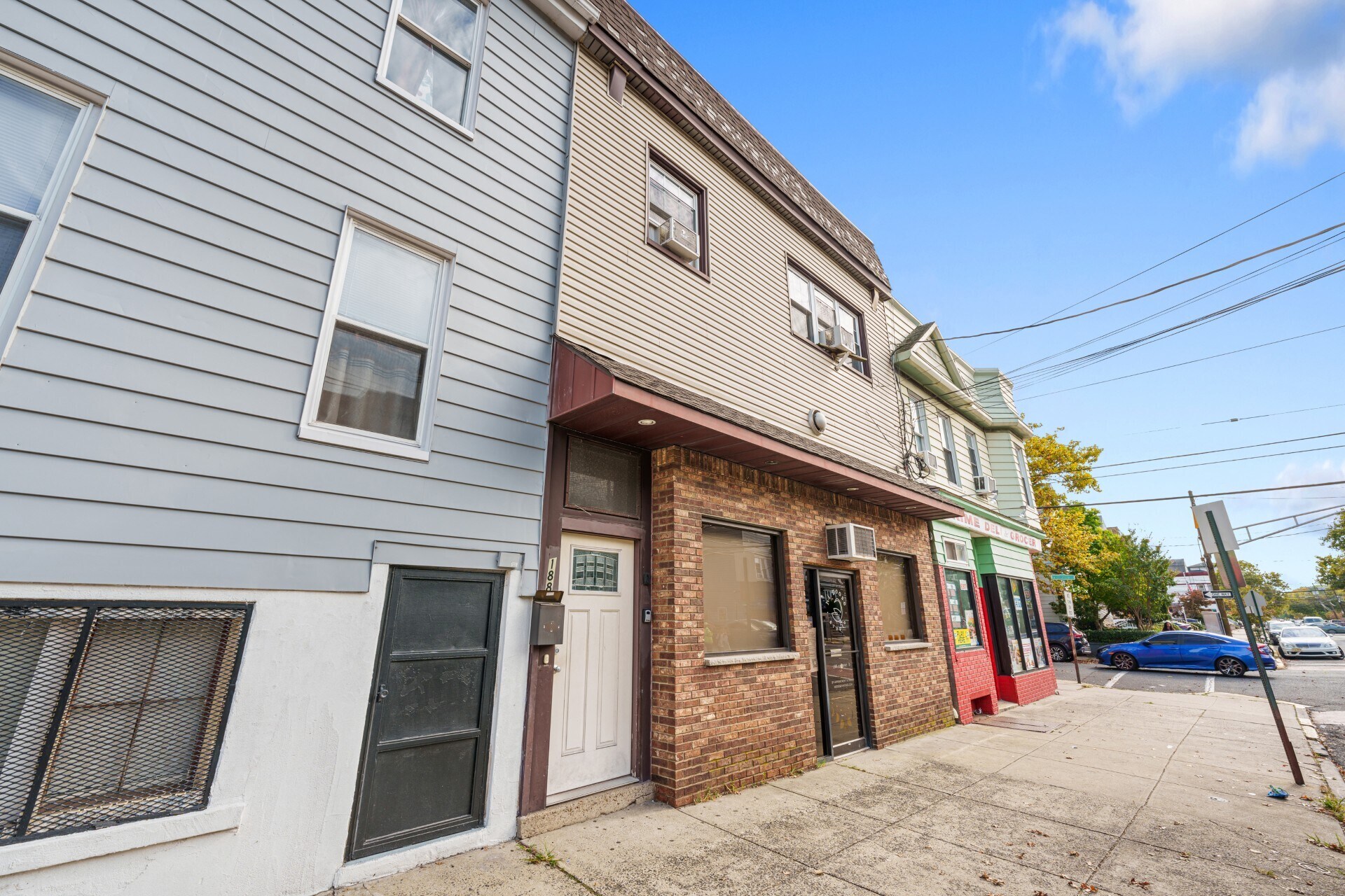 188 Avenue B, Bayonne, NJ for Sale