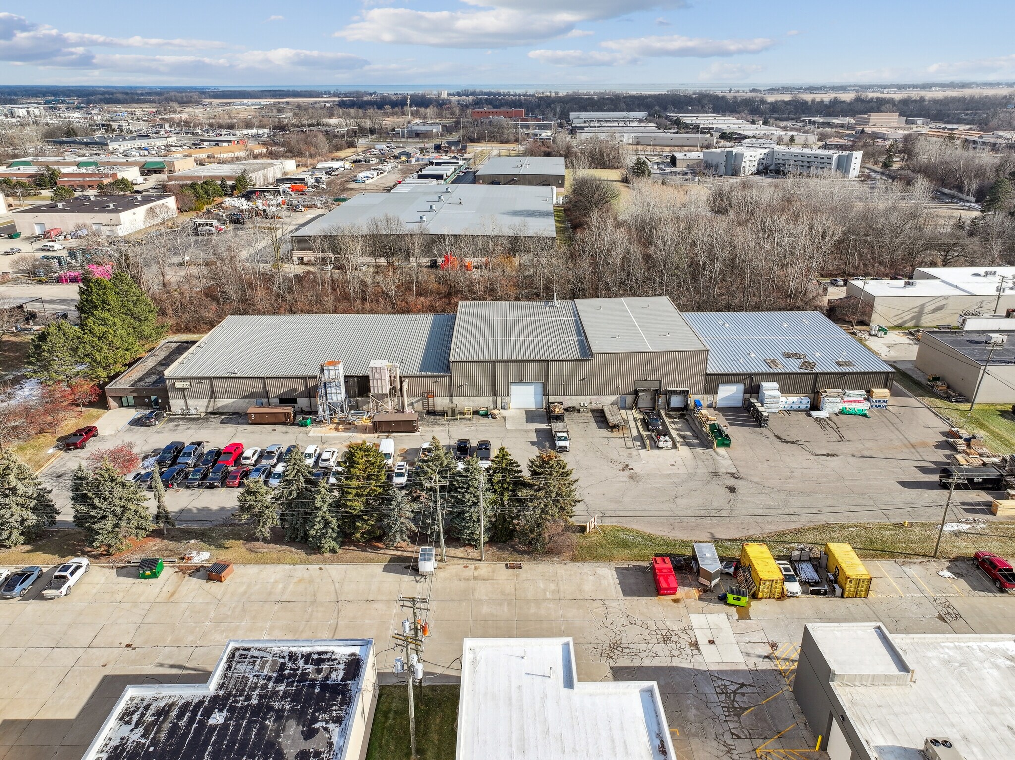 44500 Reynolds Dr, Clinton Township, MI for Sale