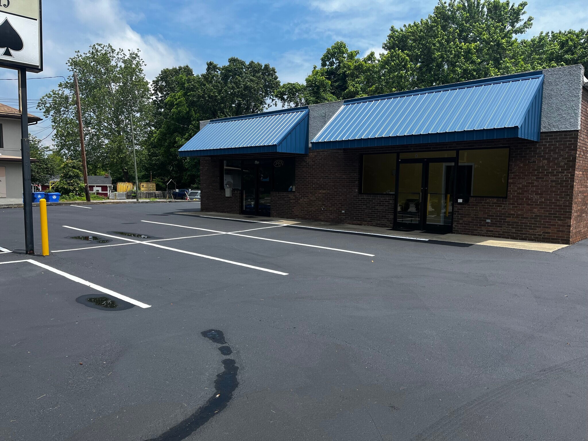 524 Hendersonville Rd, Asheville, NC for Rent