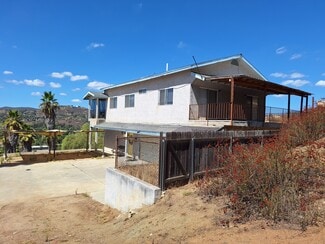 Lakeside, CA Apartments - 11535 Rocky Ln